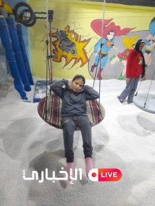 أحد الأطفال بالمدرسة